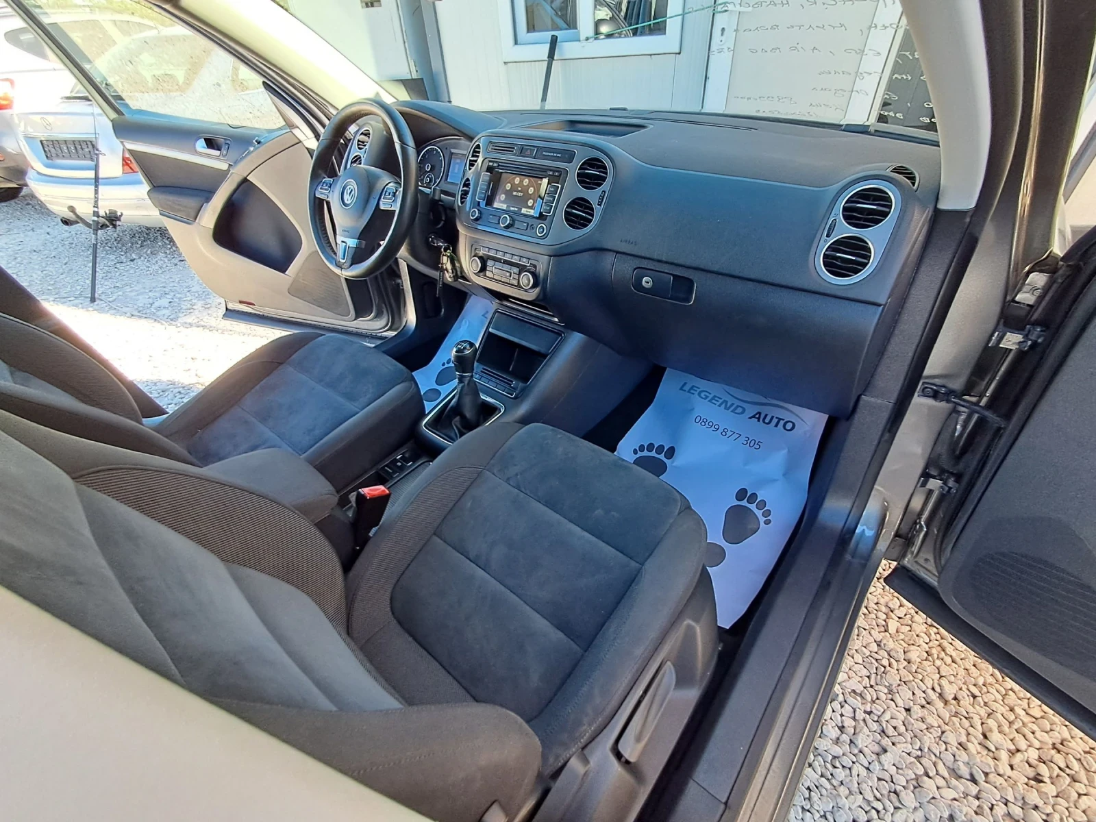 VW Tiguan 2.0TDI 140к.с 4х4 High Line, снимка 10 - Автомобили и джипове - 54724998