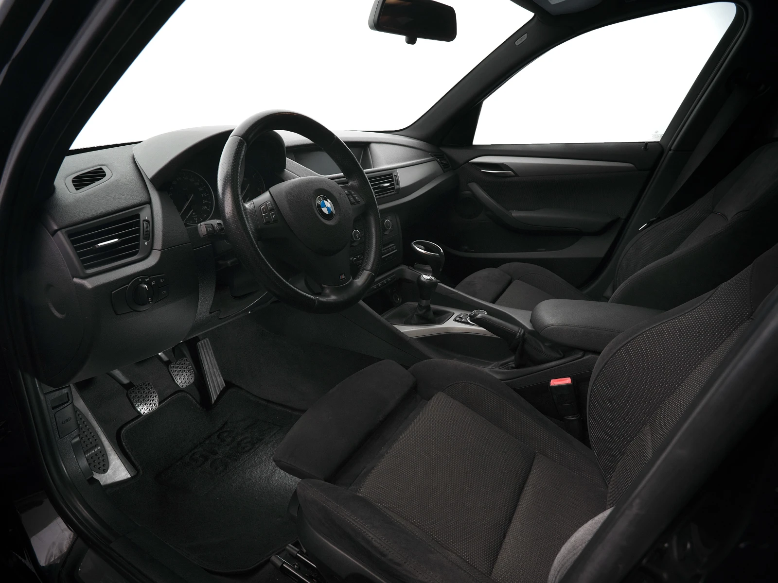 BMW X1 XDrive / M-Pack / 204hp | Mobile.bg � ����������� 14
