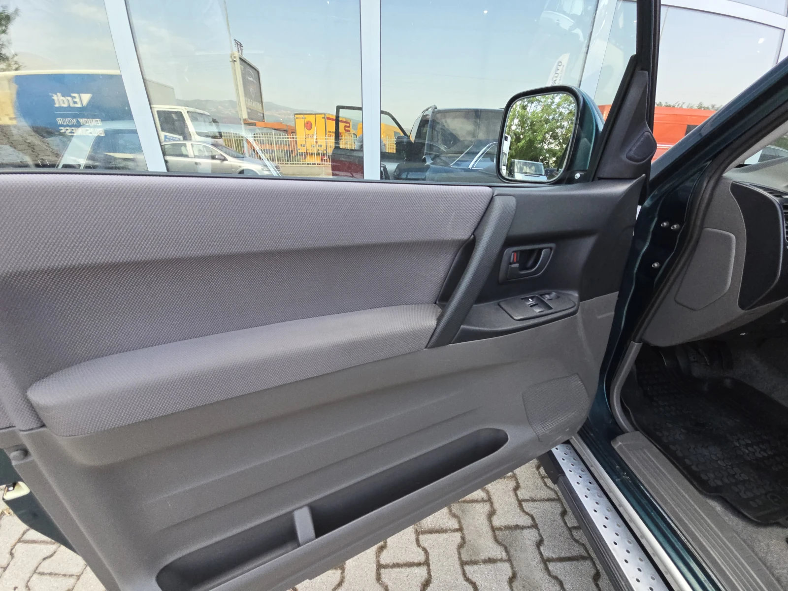 Mitsubishi Pajero 4x4!! Kлиматик!!Тop!!, снимка 8 - Автомобили и джипове - 55892551