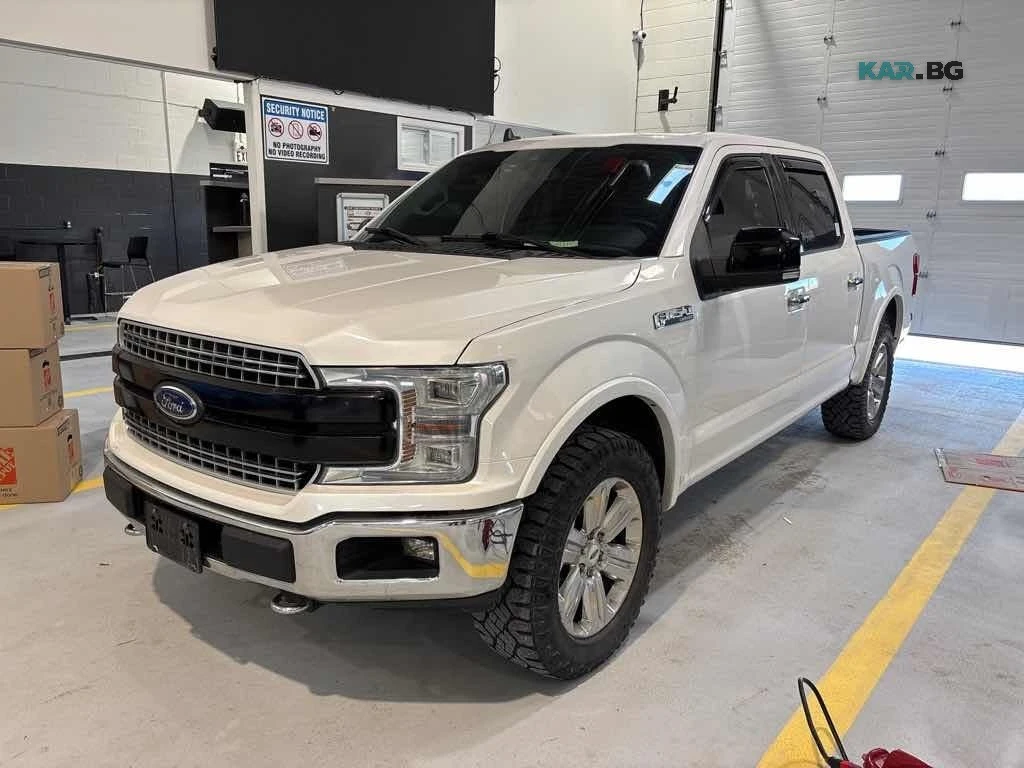 Ford F150 Lariat SuperCrew * 4WD * АвтоКредит * (ЦЕНА ДО БГ), снимка 2 - Автомобили и джипове - 56037445