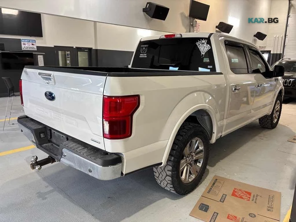 Ford F150 Lariat SuperCrew * 4WD * АвтоКредит * (ЦЕНА ДО БГ), снимка 8 - Автомобили и джипове - 56037445