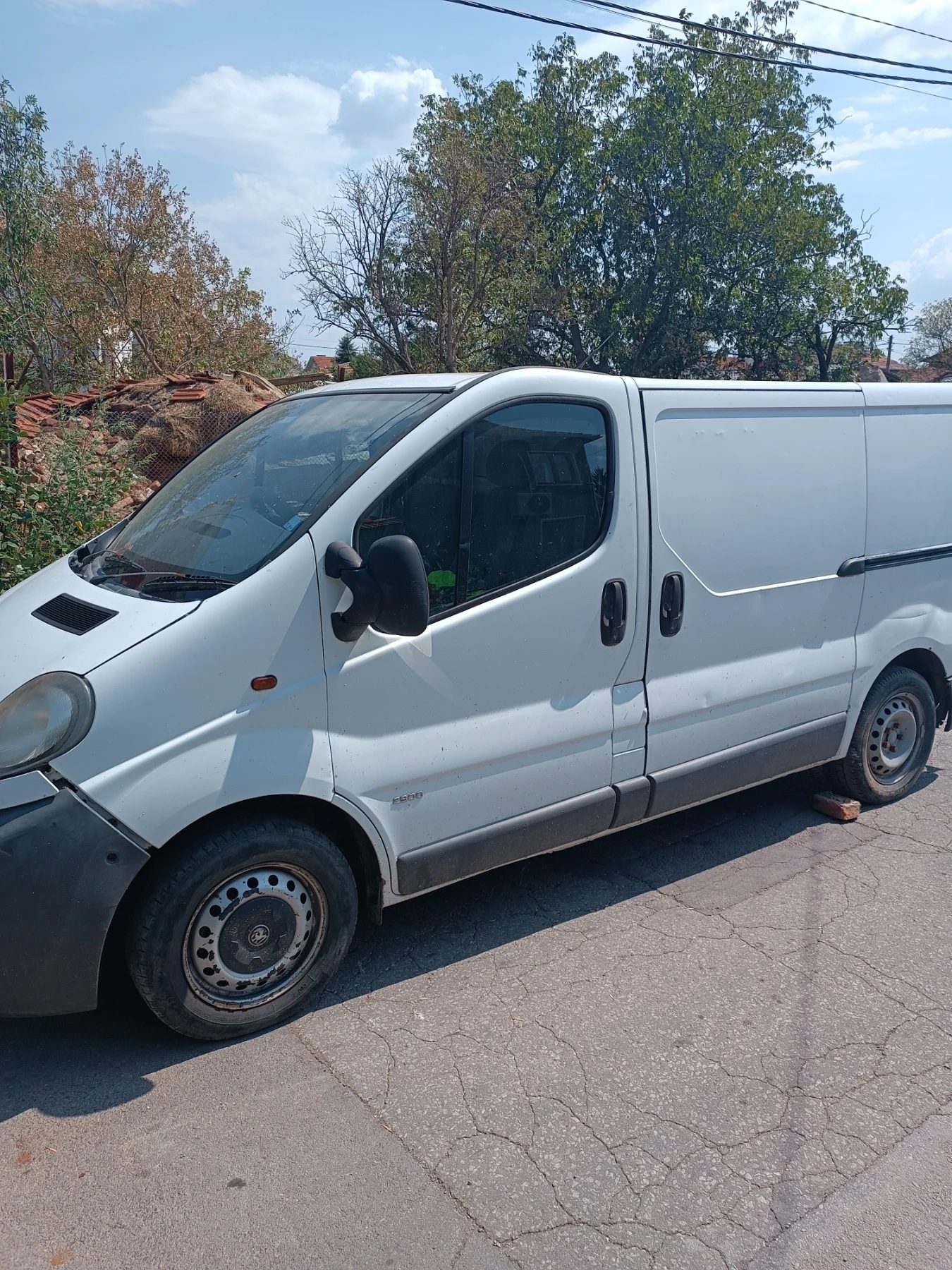 Opel Vivaro 1900 - изображение 2