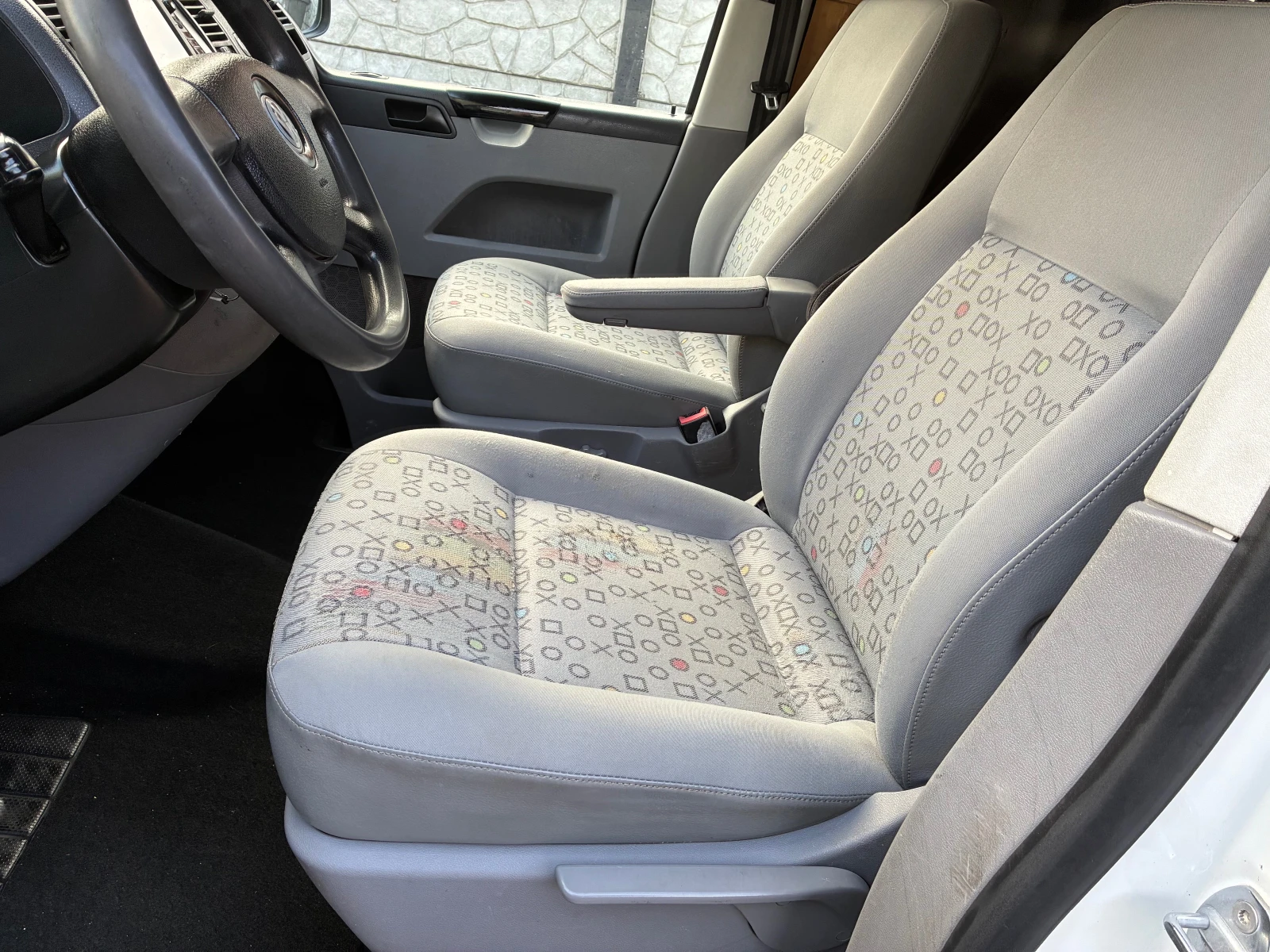 VW T5 1.9TDI-102к.с. - изображение 10