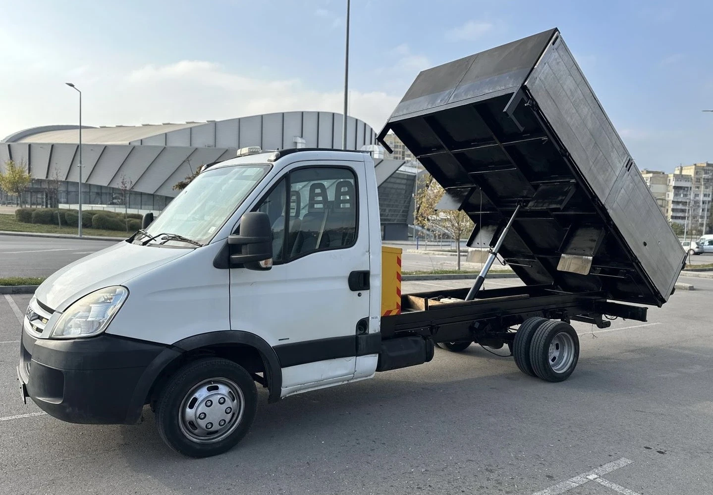 Iveco Daily Самосвал 35c12 - изображение 4