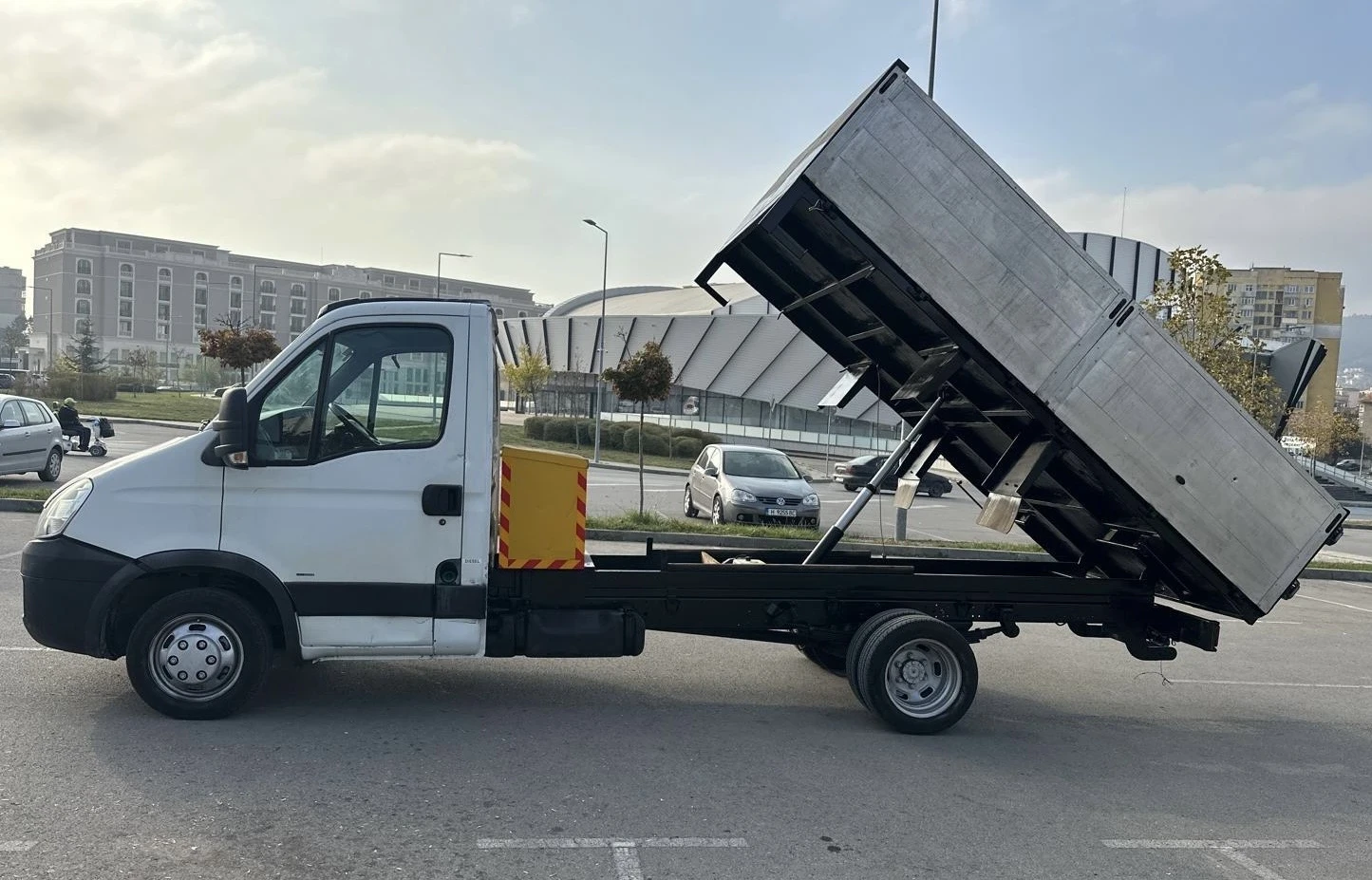 Iveco Daily Самосвал 35c12 - изображение 5