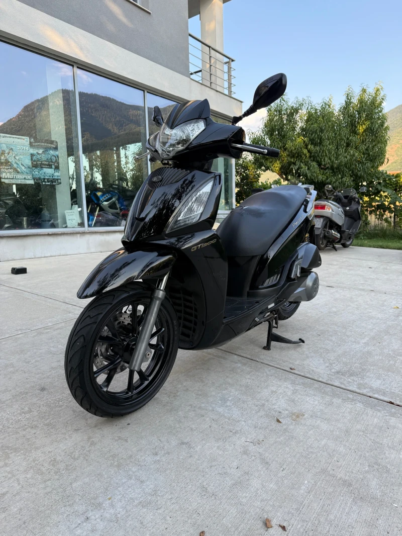 Kymco People 11000 km !!!, снимка 2 - Мотоциклети и мототехника - 51332963