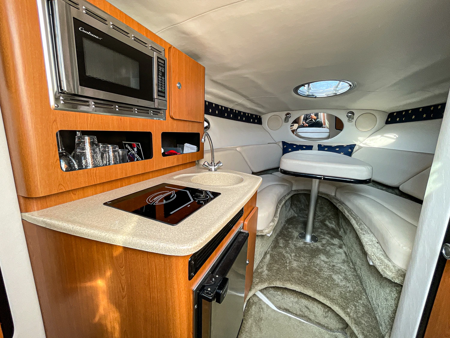 Моторна яхта Crownline 250 CR - изображение 8