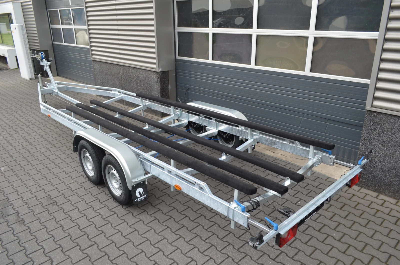   Vlemmix BH 780 | Mobile.bg   4