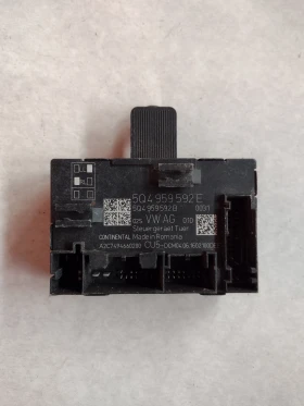 5Q4959592E модул за управление на врати  VW, SKODA, SEAT   5Q4 959 592 E, снимка 1