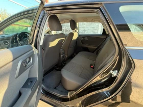 Toyota Auris 1, 6 diesel , снимка 11