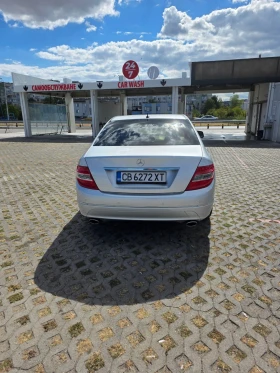 Mercedes-Benz 280, снимка 2