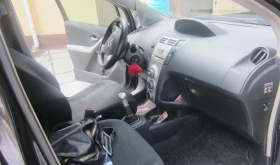Toyota Yaris 1.3 | Mobile.bg    6