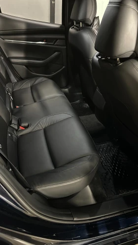Mazda 3 2.5 S Preferred | 2023 | 19 500  | Mobile.bg    9