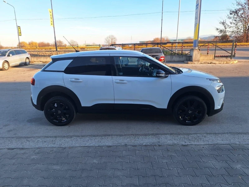 Citroen C4 Cactus 1.6d* Navi/Led/Kamera* , снимка 8 - Автомобили и джипове - 48132825