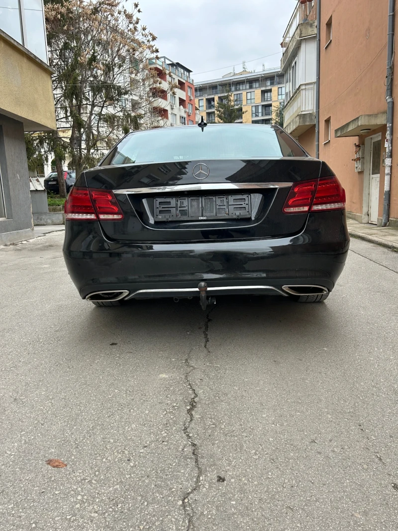 Mercedes-Benz E 400 W212 facelift, снимка 5 - Автомобили и джипове - 48283644