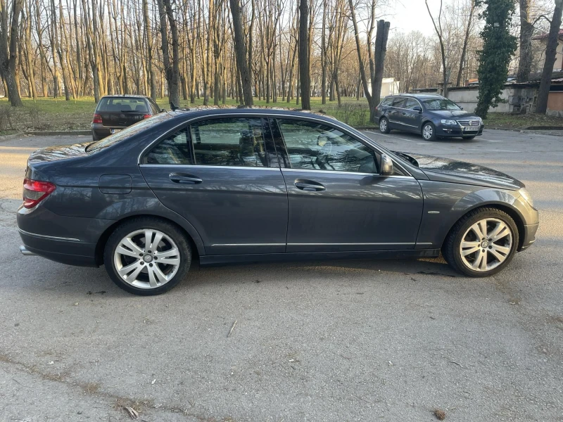 Mercedes-Benz C 320, снимка 3 - Автомобили и джипове - 49103941