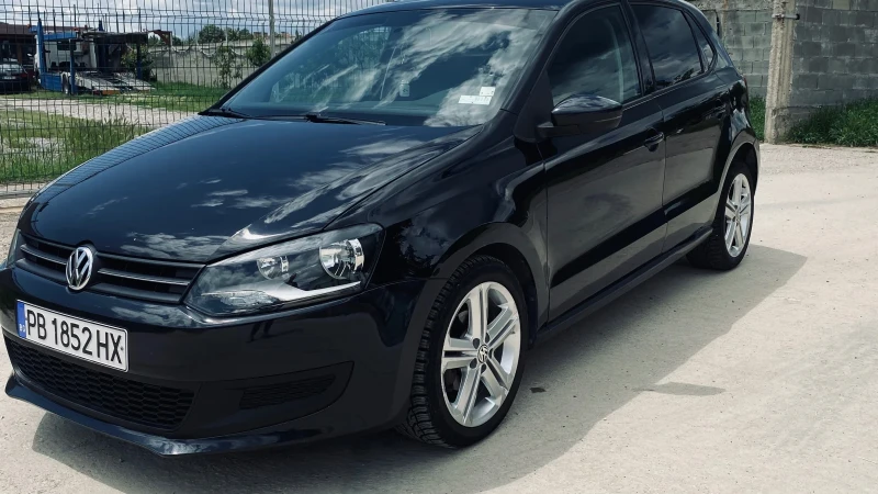 VW Polo 1.6tdi, снимка 2 - Автомобили и джипове - 49610915