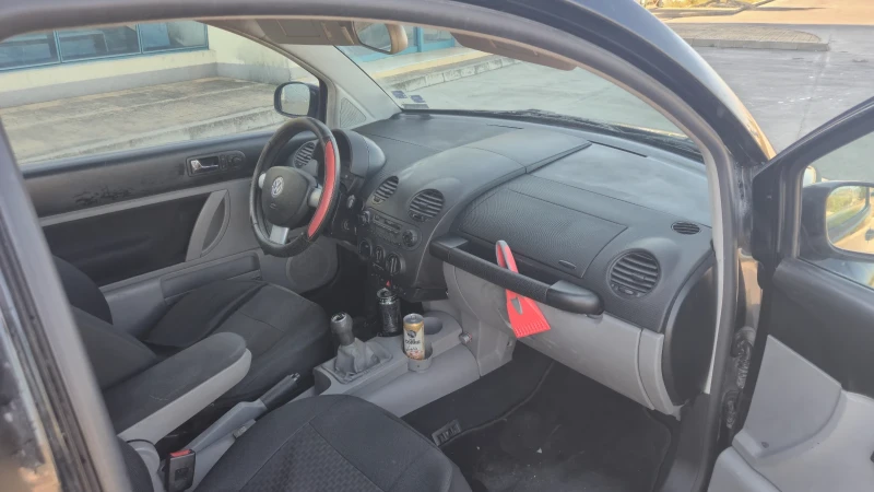 VW Beetle, снимка 8 - Автомобили и джипове - 51541025