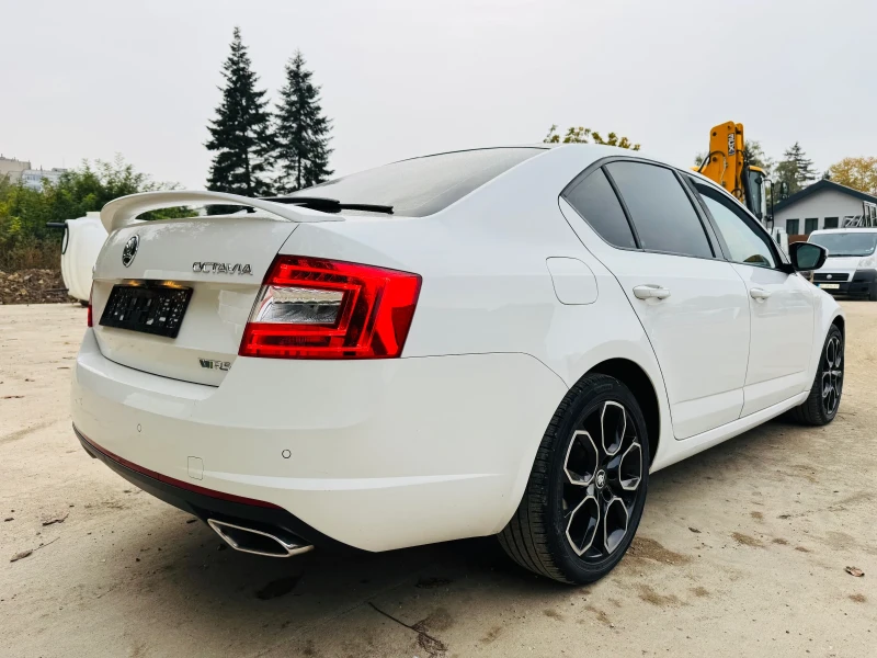 Skoda Octavia * VRS* 184ks* LED* , снимка 7 - Автомобили и джипове - 52100048