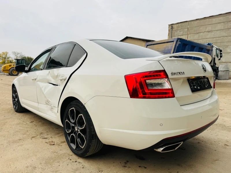 Skoda Octavia * VRS* 184ks* LED* , снимка 5 - Автомобили и джипове - 52100048