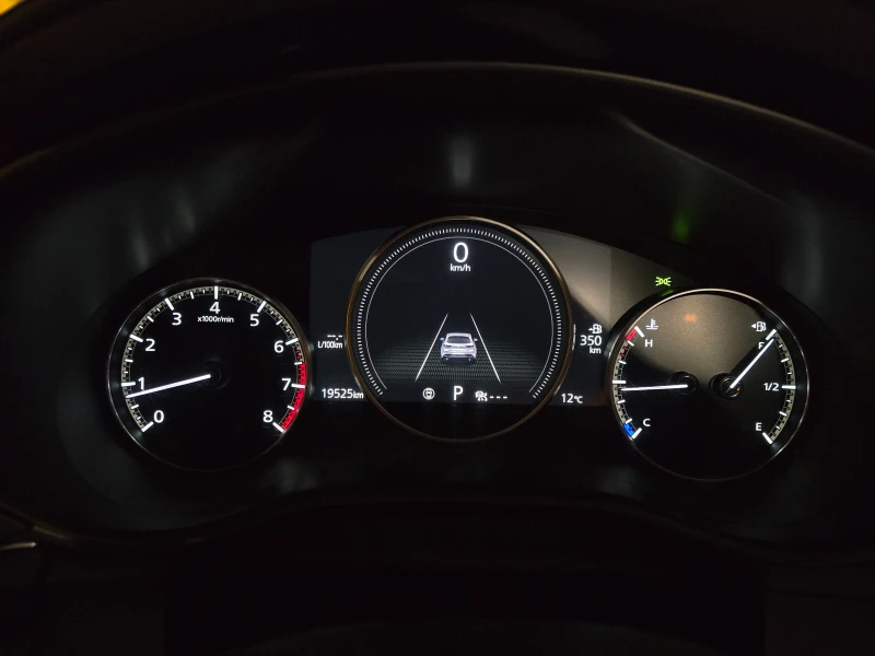 Mazda 3 2.5 S Preferred | 2023 | 19 500 км, снимка 13 - Автомобили и джипове - 52216935