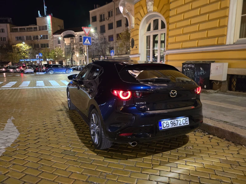 Mazda 3 2.5 S Preferred | 2023 | 19 500 км, снимка 5 - Автомобили и джипове - 52216935