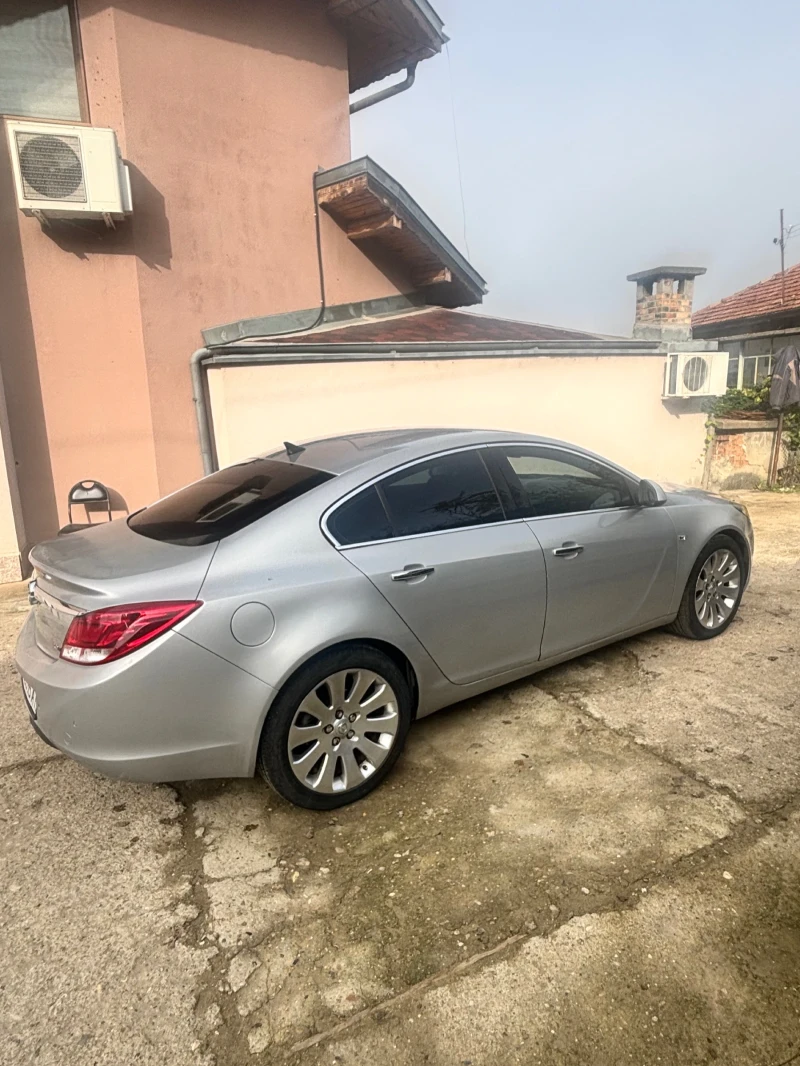 Opel Insignia, снимка 5 - Автомобили и джипове - 52473739