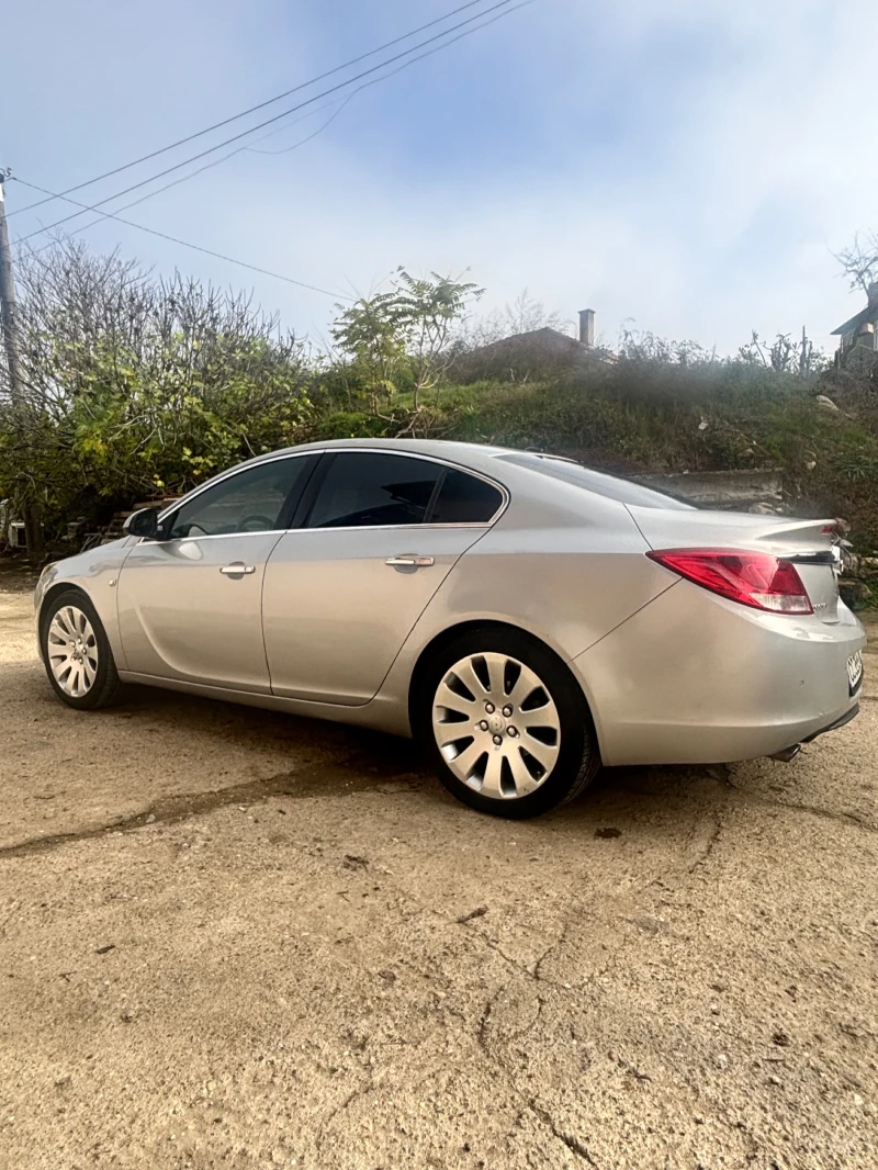 Opel Insignia, снимка 4 - Автомобили и джипове - 52473739