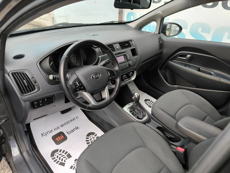 Kia Rio 1.4i automatic Швейцария, снимка 8 - Автомобили и джипове - 52529259