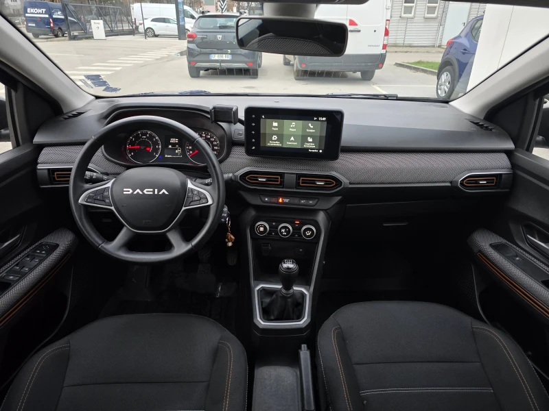 Dacia Sandero Stepway 1.0 Tce/LPG, снимка 8 - Автомобили и джипове - 52805225