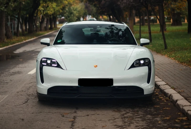 Porsche Taycan 4S Performance Plus 93.4 kWh, снимка 6 - Автомобили и джипове - 52927426