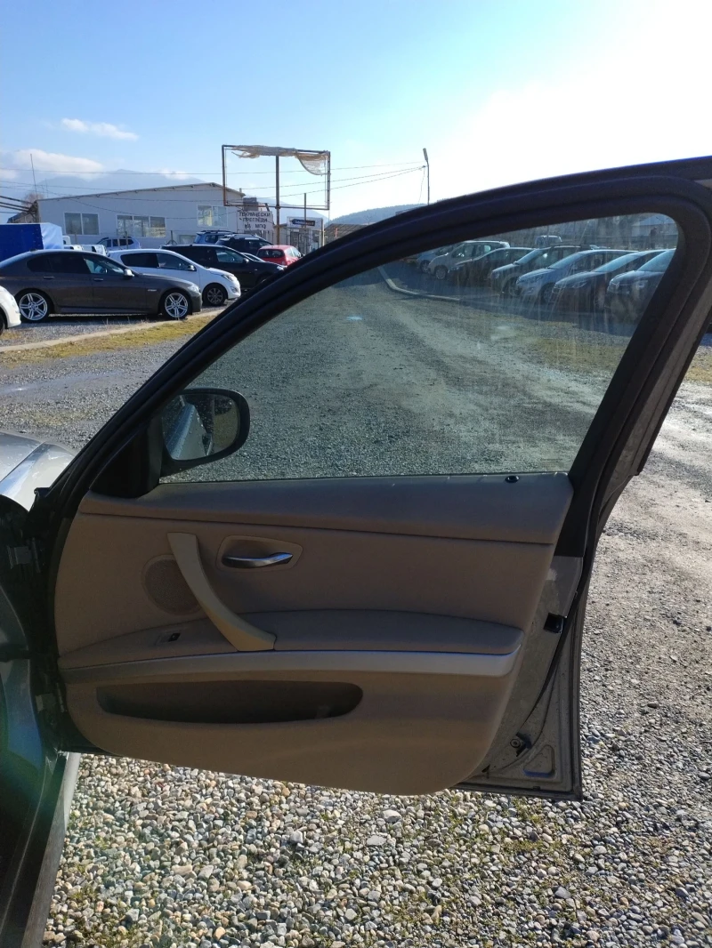 BMW 318, снимка 15 - Автомобили и джипове - 53142001