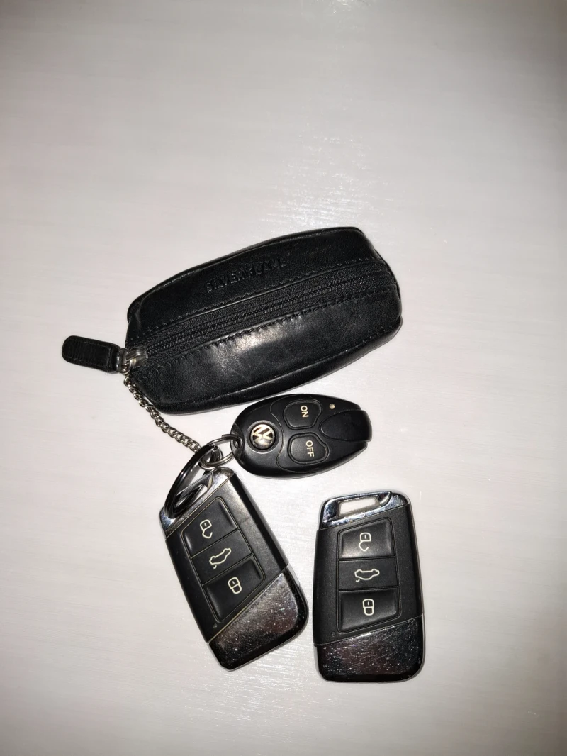 VW Passat 2.0 TDI, снимка 14 - Автомобили и джипове - 53229953