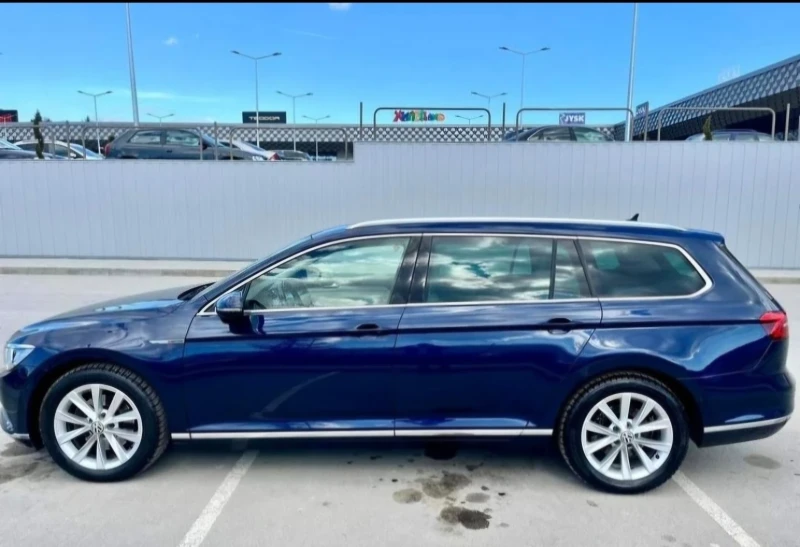 VW Passat 2.0 TDI, снимка 12 - Автомобили и джипове - 53229953