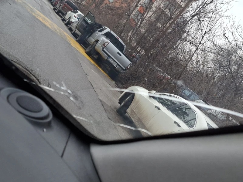 Hyundai Trajet, снимка 7 - Автомобили и джипове - 53250642