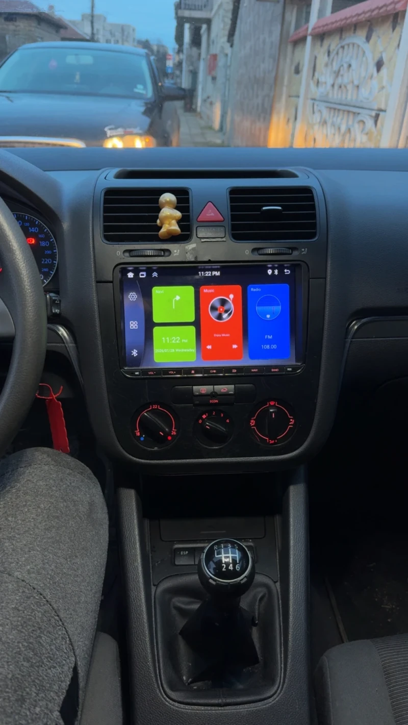 VW Golf, снимка 8 - Автомобили и джипове - 53261177