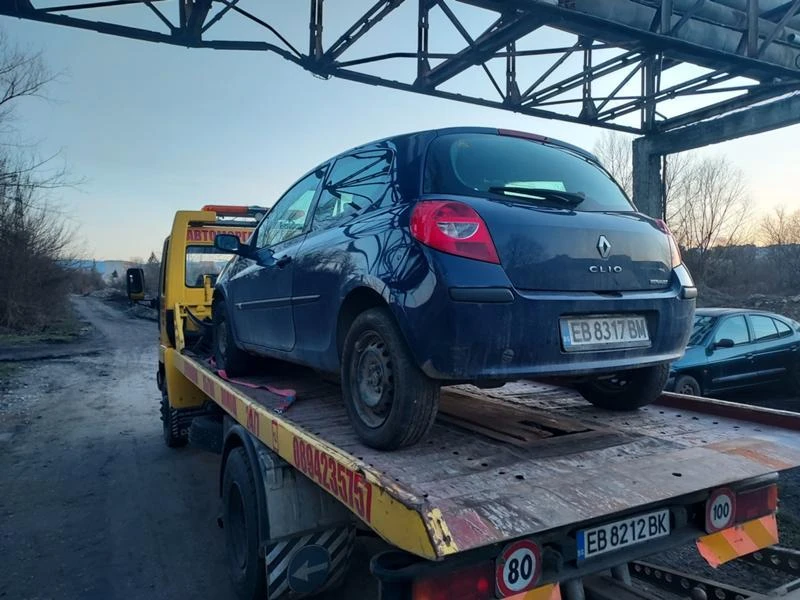 Renault Clio 1.2 16v, снимка 3 - Автомобили и джипове - 36662991