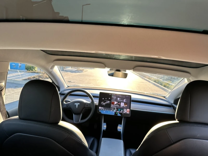 Tesla Model 3 - 44500 лв. - 76040228 | Car24.bg