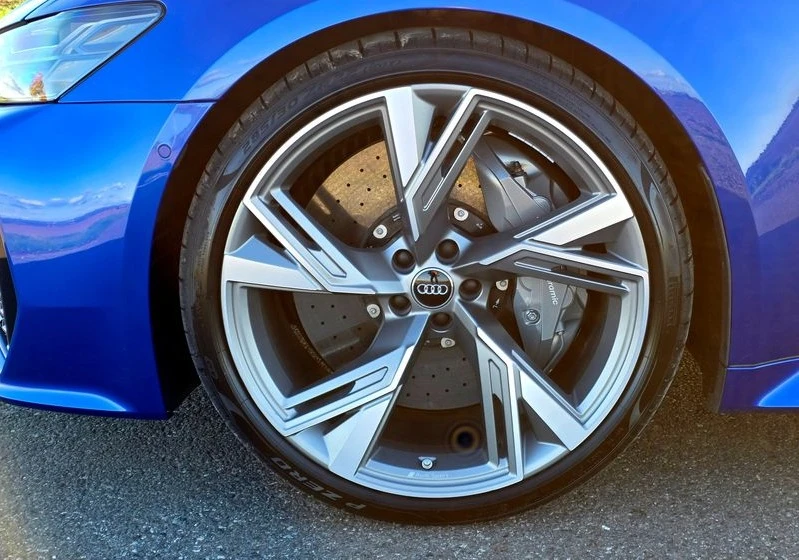 Audi Rs6 4.0 Avant Quattro - изображение 5