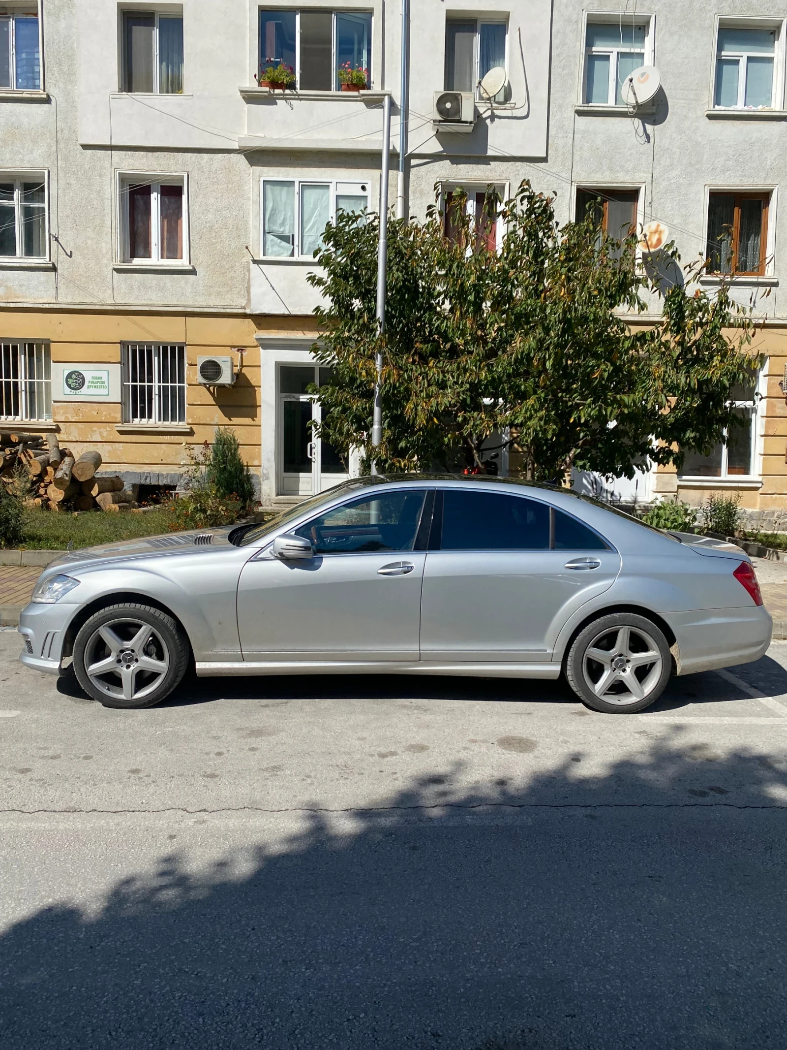 Mercedes-Benz S 550 4matic V8Biturbo, Панорама, Harman kardon  - изображение 4