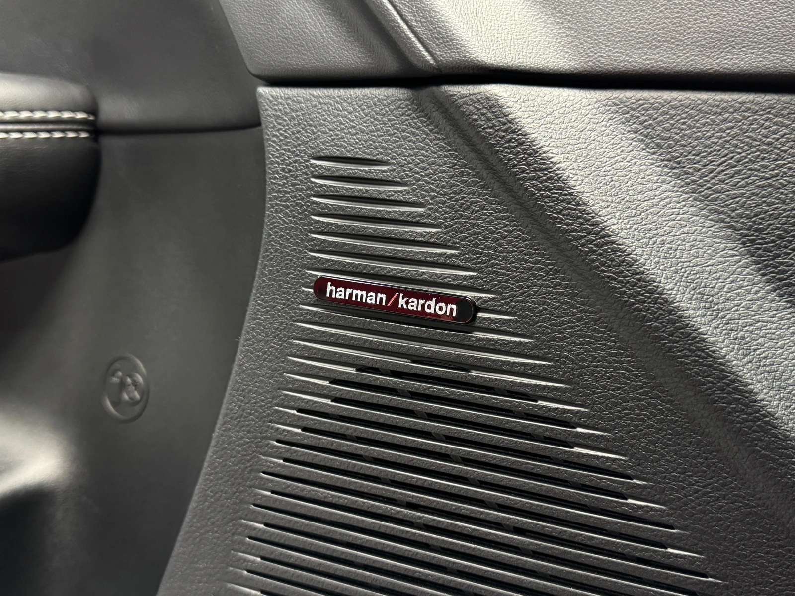 Dodge Challenger SRT Hellcat* Camera* H&K*  | Mobile.bg   14