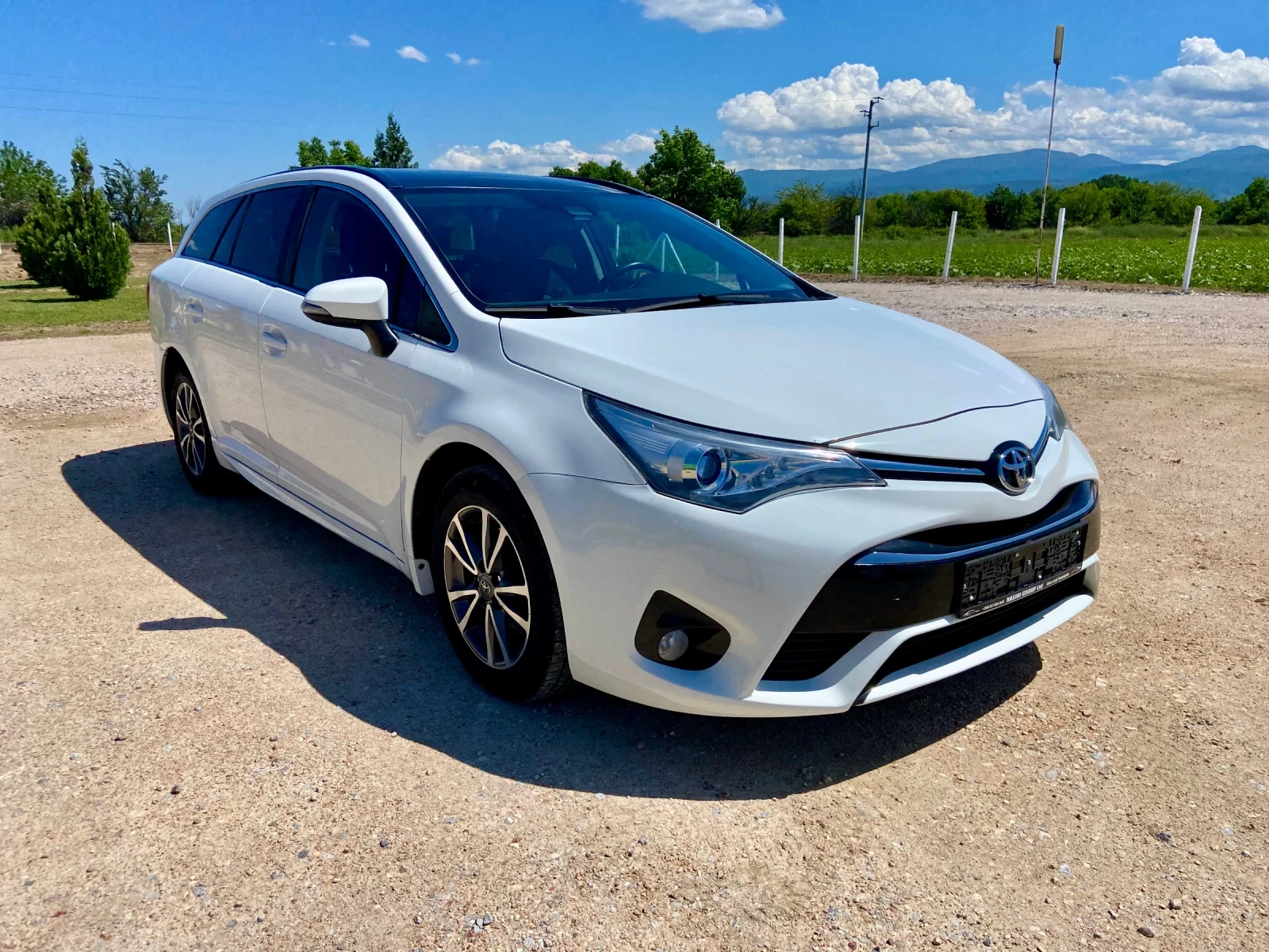 Toyota Avensis 1, 6D-4D Dynamic  - изображение 2