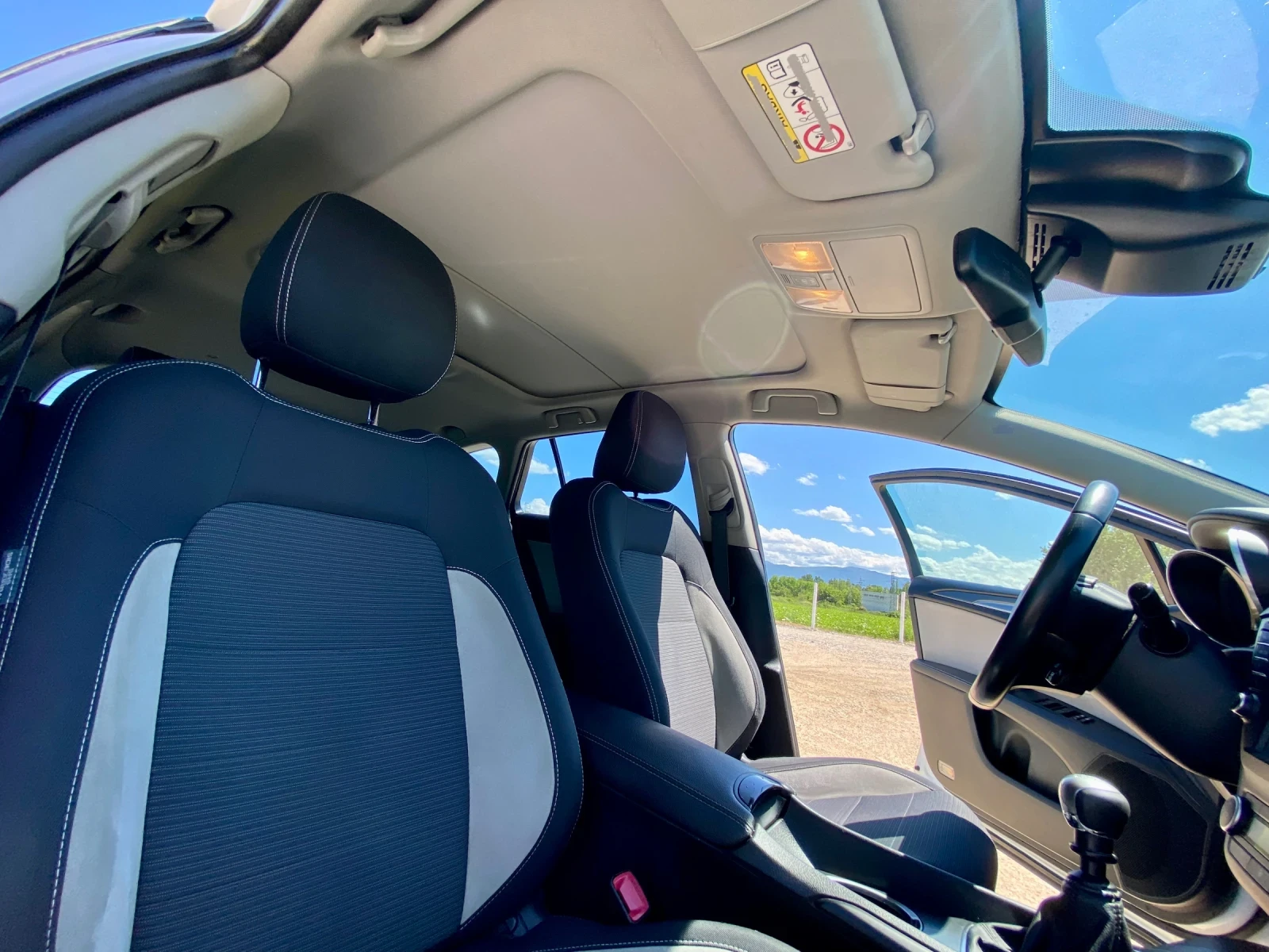 Toyota Avensis 1, 6D-4D Dynamic  - изображение 8