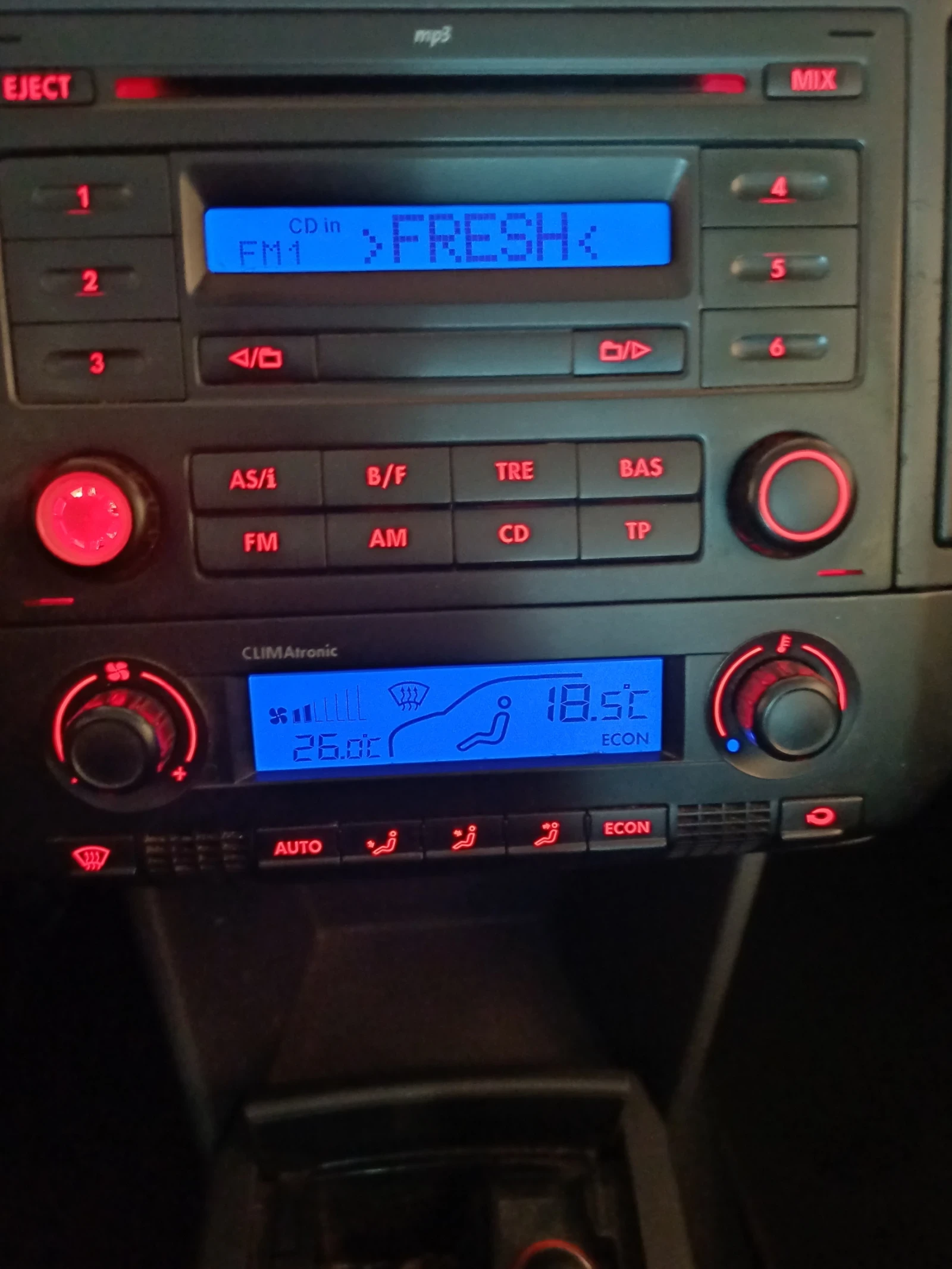 VW Polo  - изображение 10