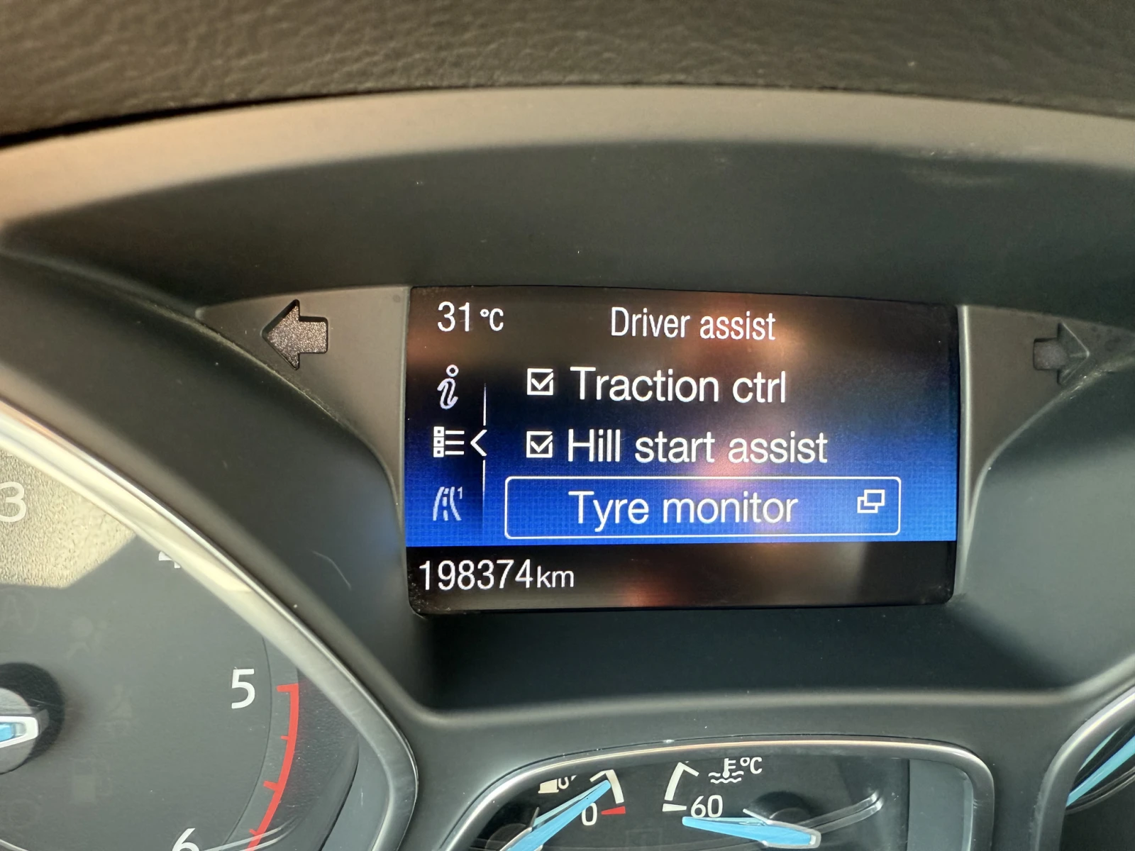 Ford Focus  - изображение 8