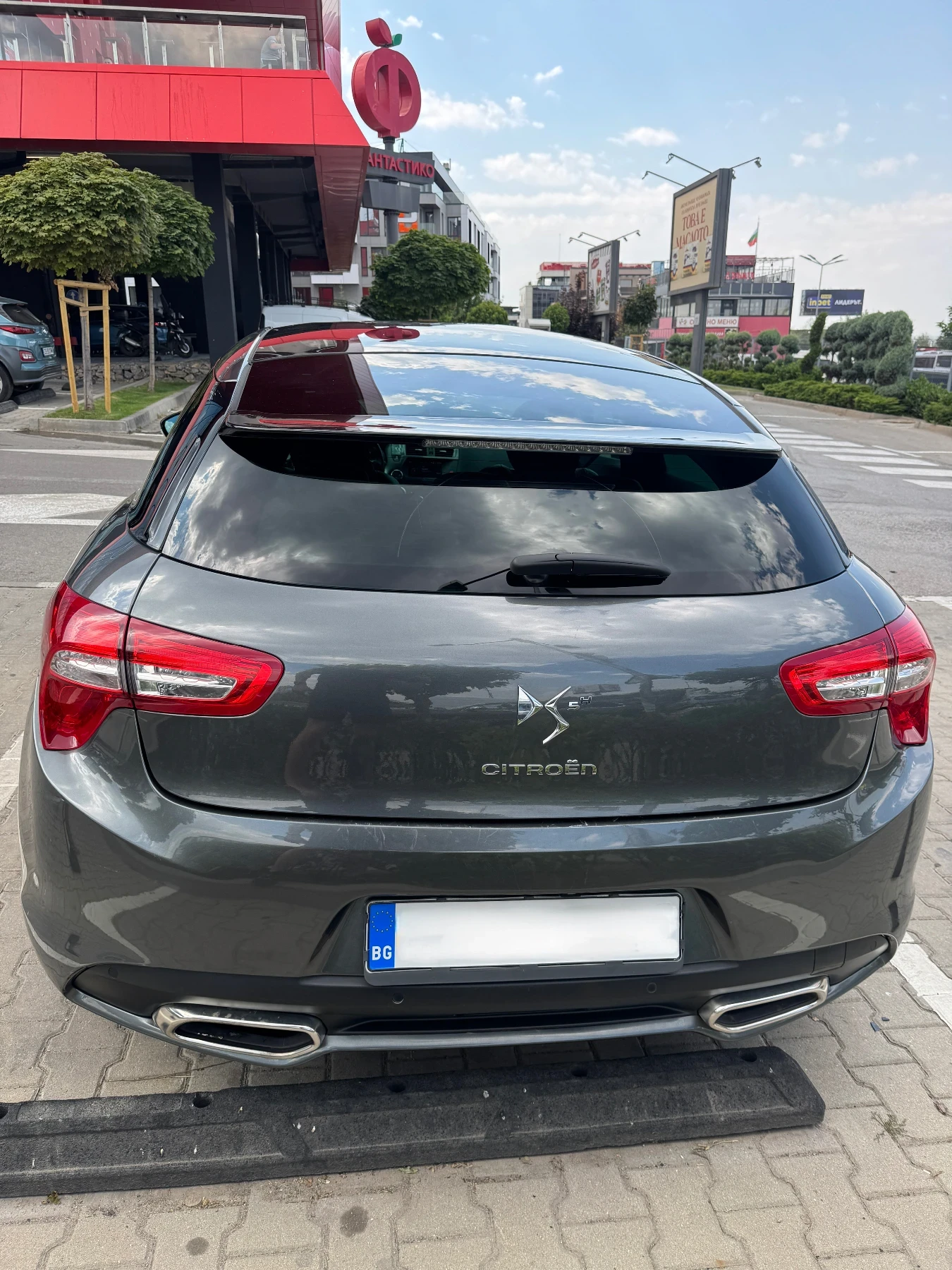 Citroen DS5 2.0 HYBRID - изображение 2
