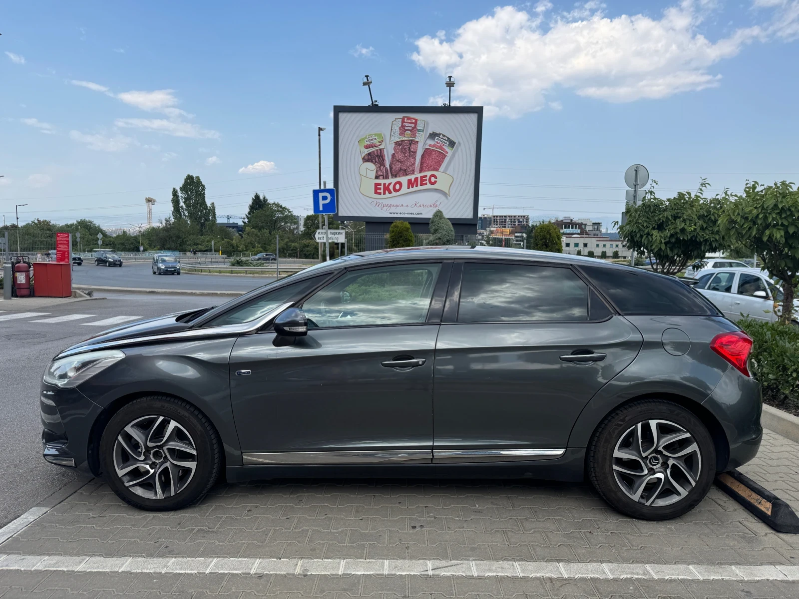 Citroen DS5 2.0 HYBRID - изображение 3