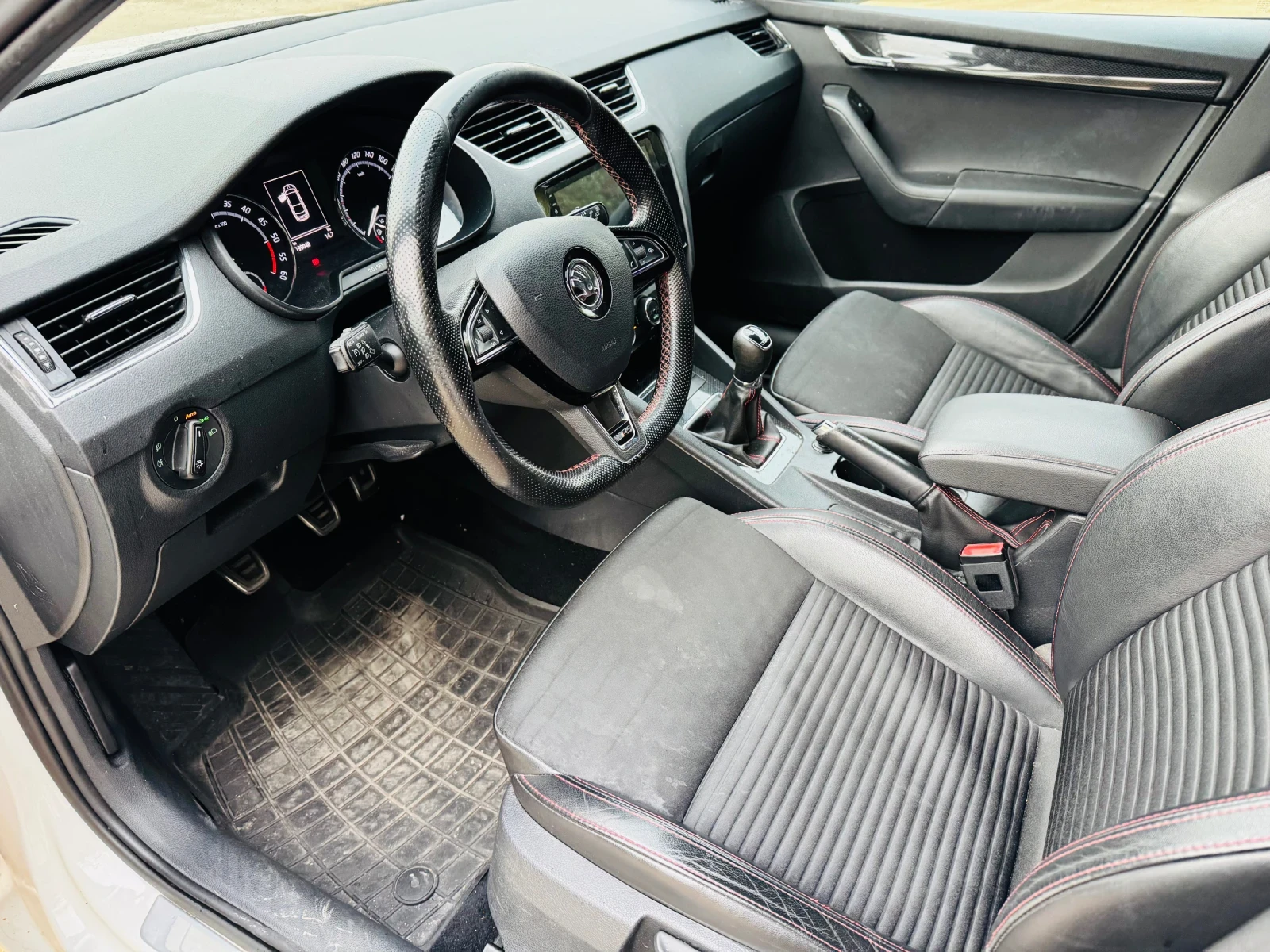 Skoda Octavia * VRS* 184ks* LED*  | Mobile.bg   11