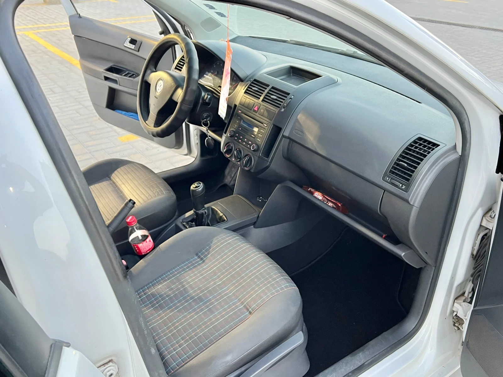 VW Polo 1.4i 2009г Highline | Mobile.bg — изображение 10