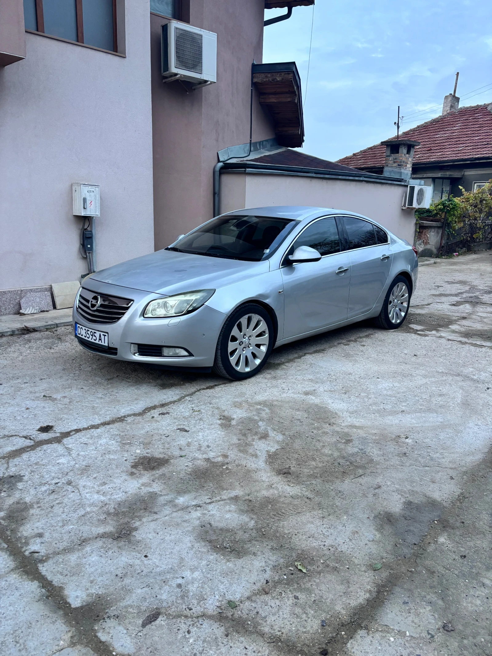 Opel Insignia  - изображение 2